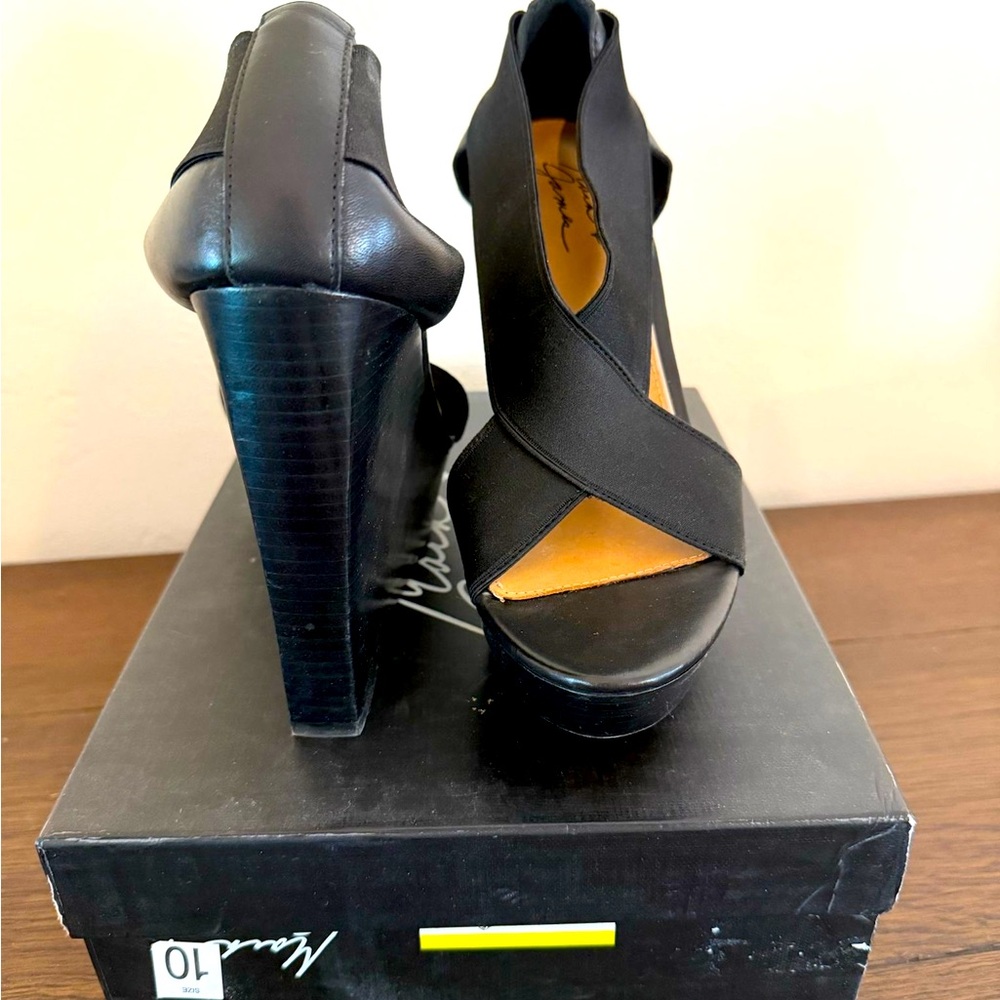 Black wedge Mac James x Badgley MischkaY2K wedges